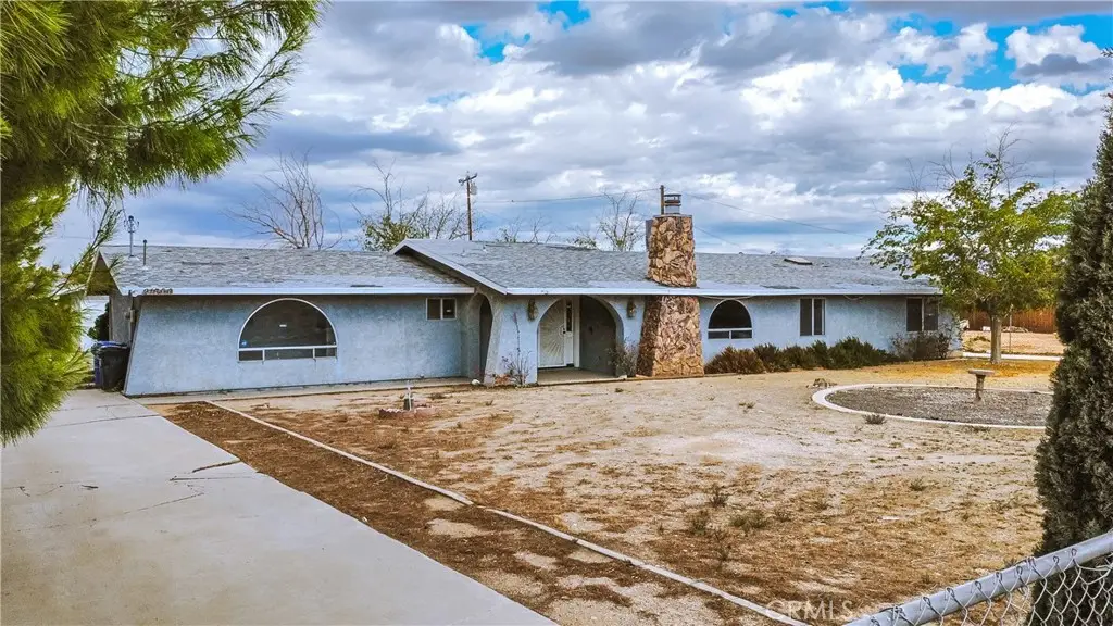 21390 Tussing Ranch Road, Apple Valley, CA 92308 - Image #1