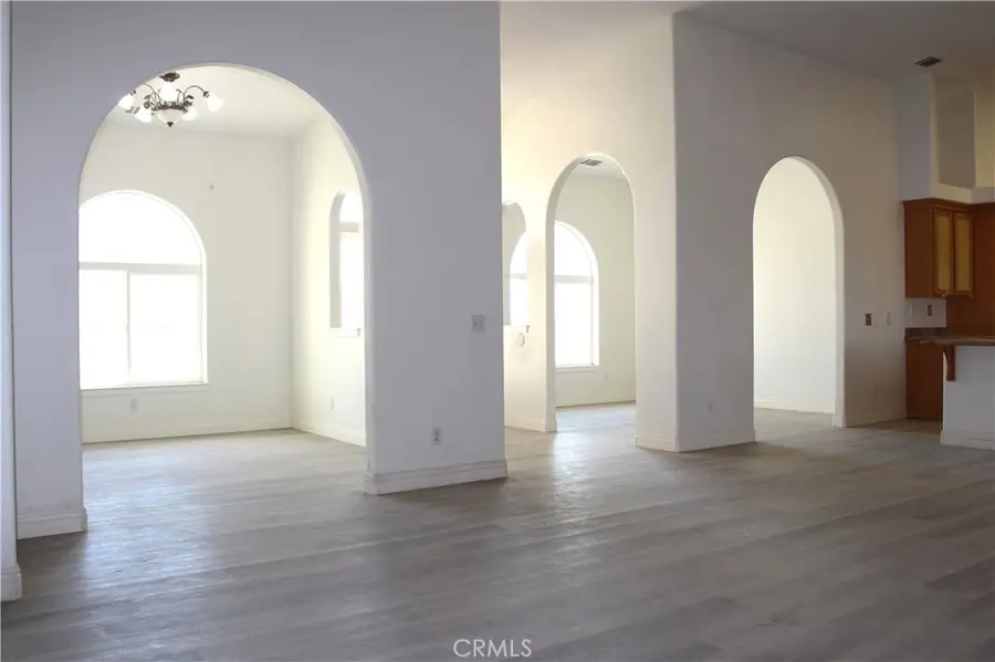 26180 Horizon Street, Apple Valley, CA 92308 - Image #3