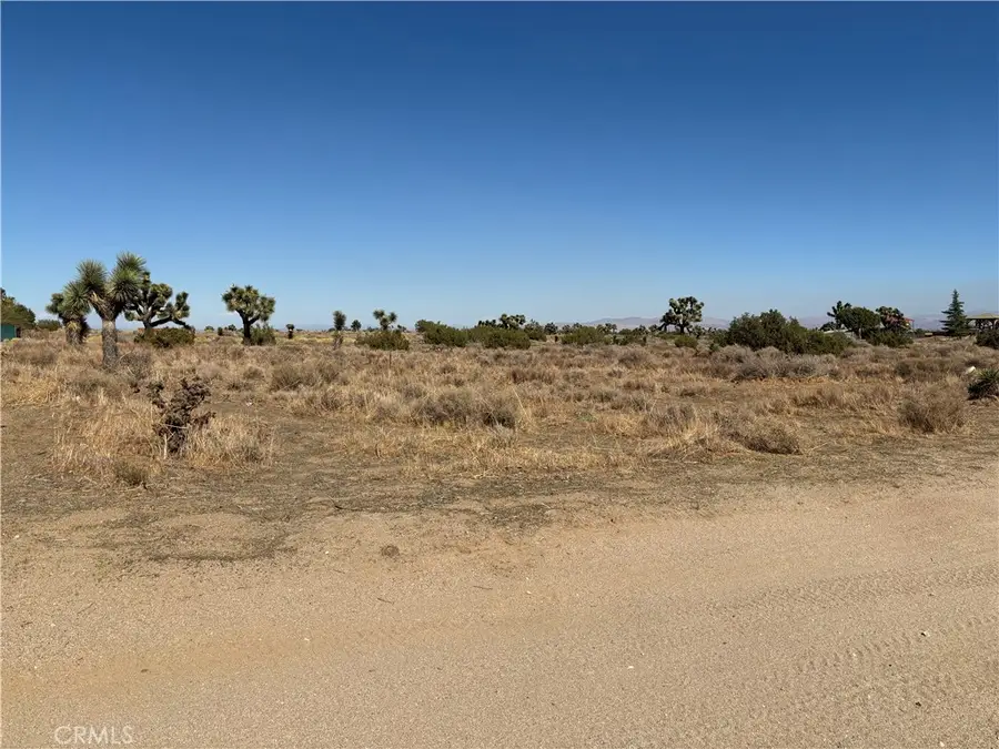 0 Smoke Tree, Phelan, CA 92371 - Image #2