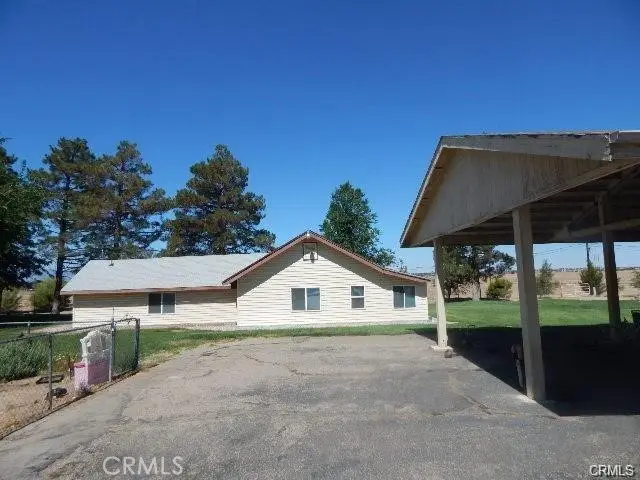 19968 Bear Valley Road, Apple Valley, CA 92308 - Image #2