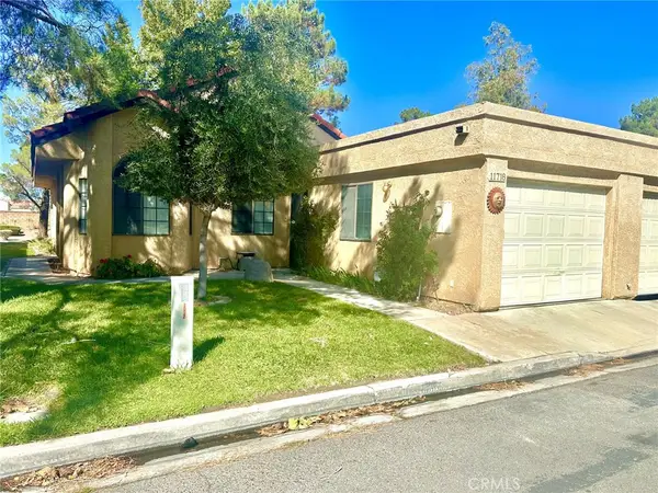 11718 Oak Street, Apple Valley, CA 92308