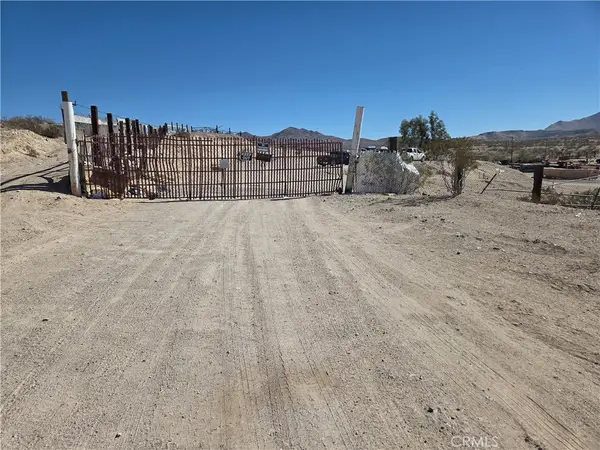15411 Rattlesnake Gulch, Oro Grande, CA 92368