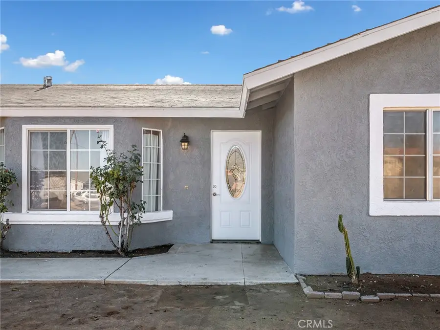 18063 Catalpa Street., Hesperia, CA 92345 - Image #2