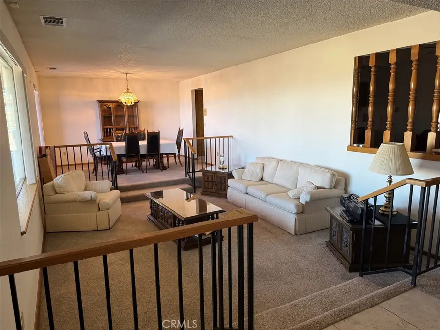 27513 Highview Avenue, Barstow, CA 92311 - Image #2