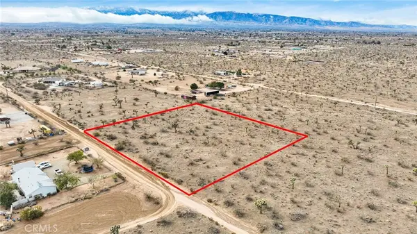 12432 La Mirada Road, Phelan, CA 92371