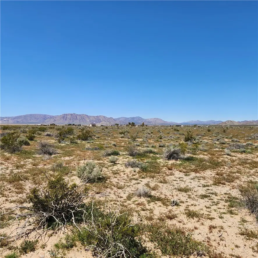 45215138 Near Fairlane, Lucerne Valley, CA 92356 - #3