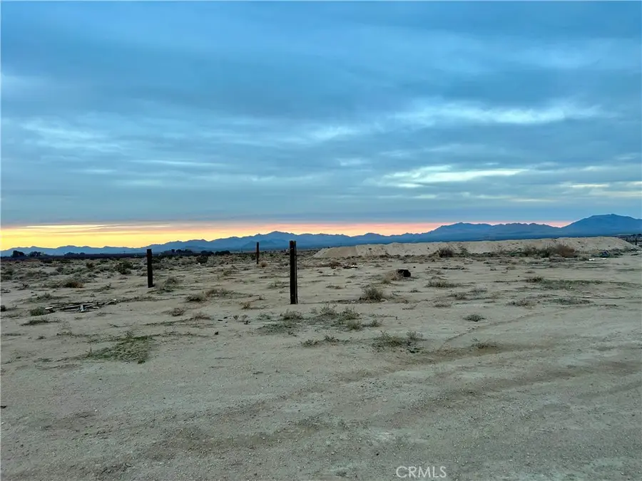36352 Rodeo Road, Lucerne Valley, CA 92356 - Image #2