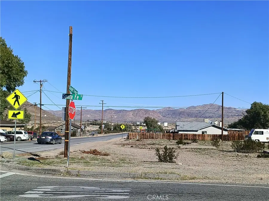 10 Santa Fe Street, Daggett, CA 92327 - #2