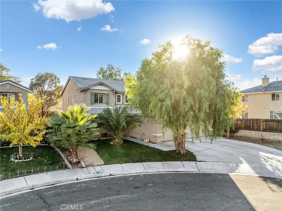 13802 Goldfinch Court, Victorville, CA 92394 - Image #3