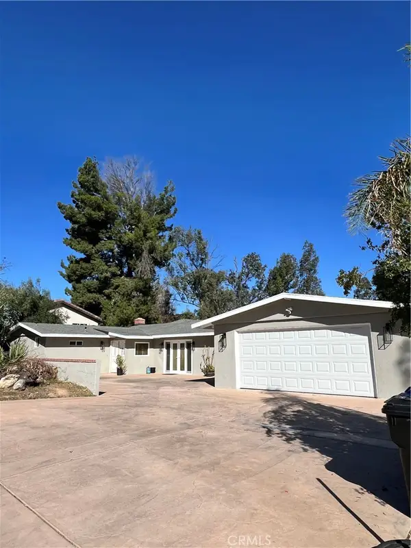 5940 Avenue Juan Bautista, Jurupa Valley, CA 92509