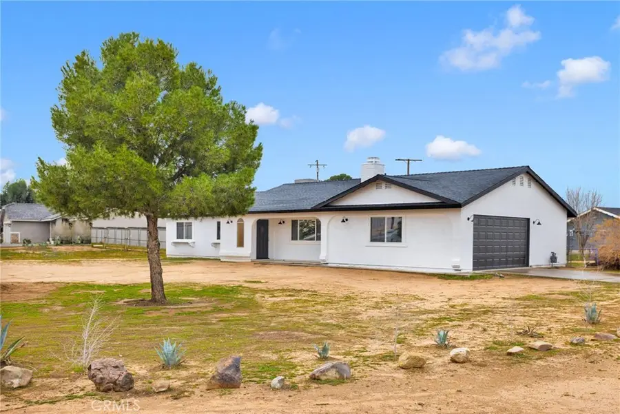 12532 Sholic Road, Apple Valley, CA 92308 - Image #2