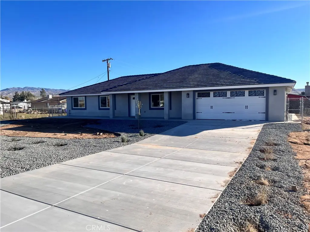 21305 Wren Street, Apple Valley, CA 92308 - #1