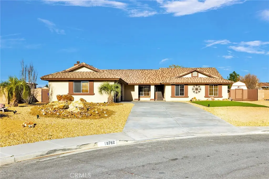 18782 Kitom Road, Apple Valley, CA 92308 - Image #1