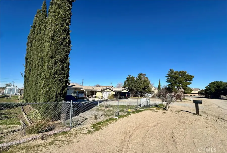 10070 Pyrite, Hesperia, CA 92345 - #2
