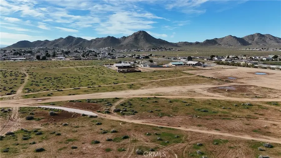 794 Otoe Road, Apple Valley, CA 92307 - #2