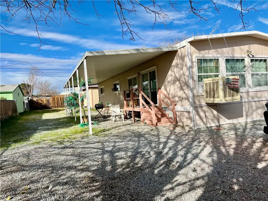 19136 Hinton, Hesperia, CA 92345 - #2