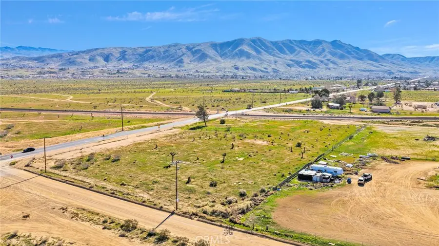 10420 Kiowa, Apple Valley, CA 92308 - #3