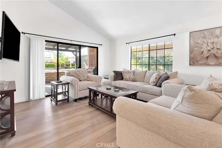 11722 Oak Street, Apple Valley, CA 92308 - Image #2