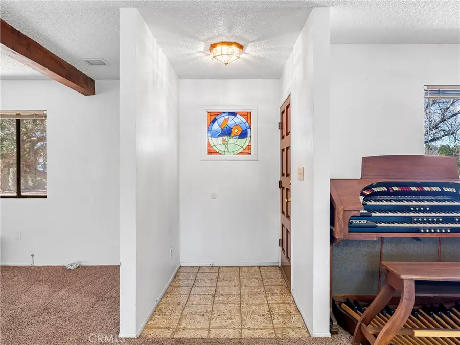 7485 Glider Avenue, Hesperia, CA 92345 - #3