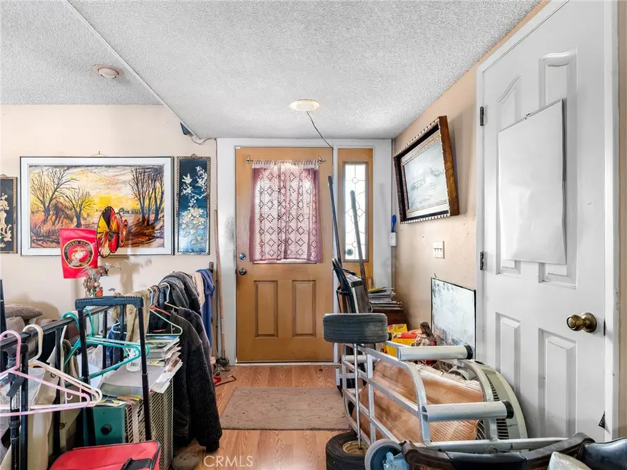 20865 Tonawanda Road, Apple Valley, CA 92307 - Image #3