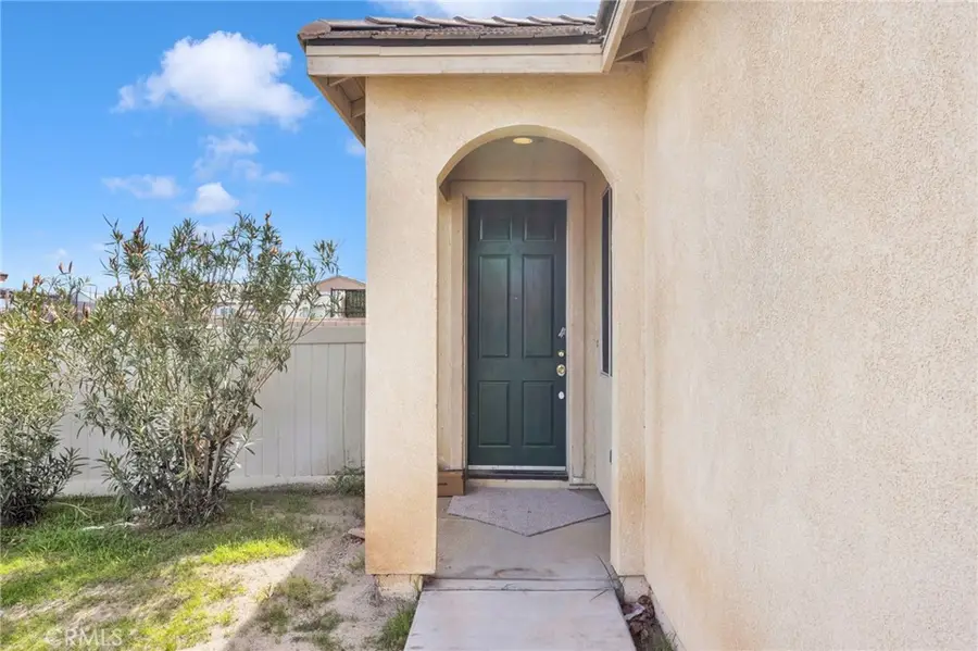 11843 Desert Glen, Adelanto, CA 92301 - #3