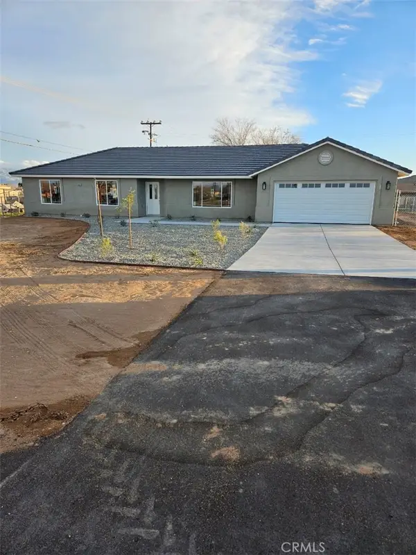 20495 Zuni Road, Apple Valley, CA 92307