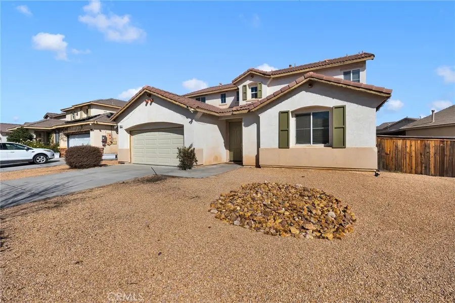 13816 Grant Way, Oak Hills, CA 92344 - #2