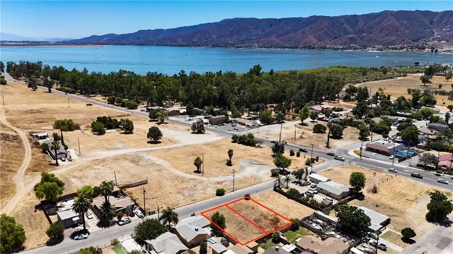 717 Illinois Street, Lake Elsinore, CA 92530 - #2