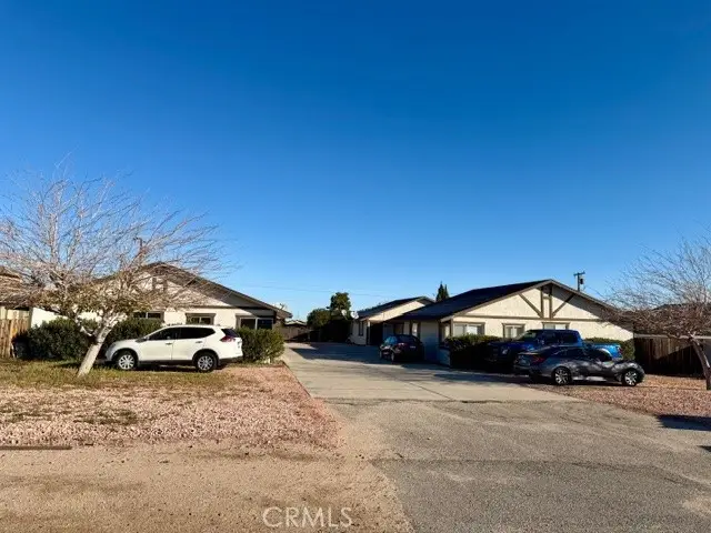 13890 Juniper, Hesperia, CA 92345 - #3