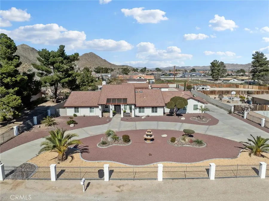 19786 Symeron Road, Apple Valley, CA 92307 - #3