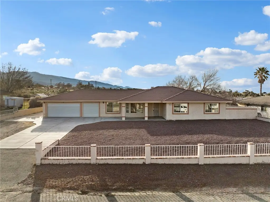 9550 Riggins, Phelan, CA 92371 - #1