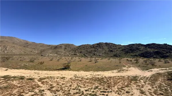 11311 La Mesa, Apple Valley, CA 92307