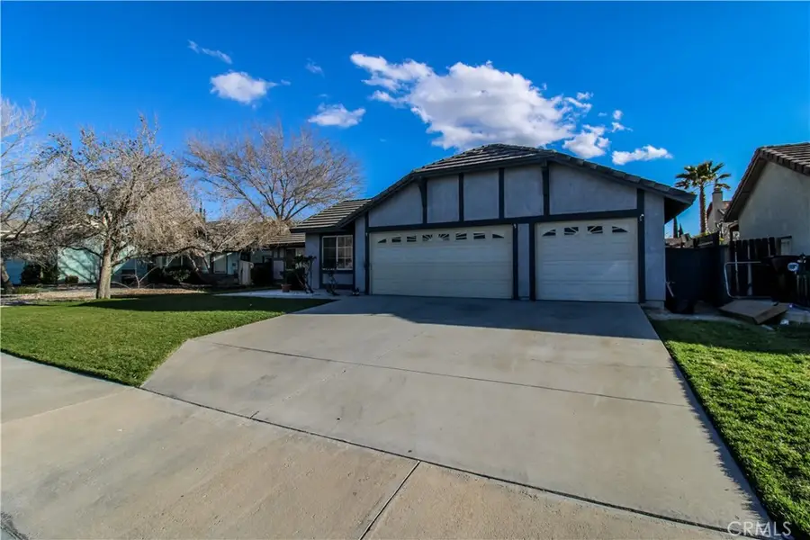 14621 Owens River, Victorville, CA 92392 - #2