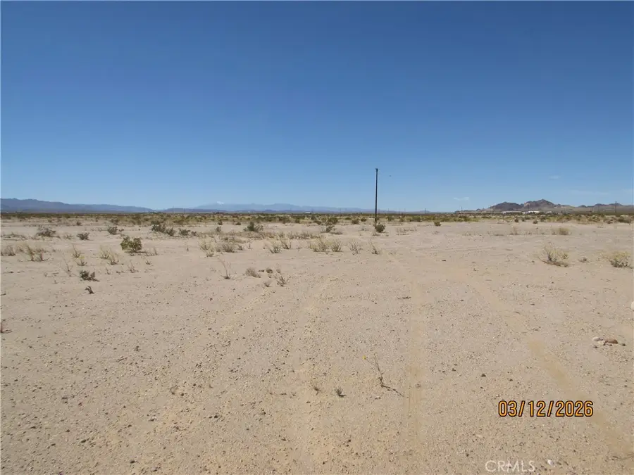 26 Telephone Road, Twentynine Palms Yucca Valley, CA 92277 - #3