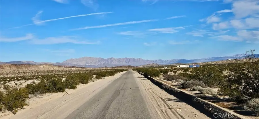 801 Valle Vista Rd., Twentynine Palms Yucca Valley, CA 92277 - #3