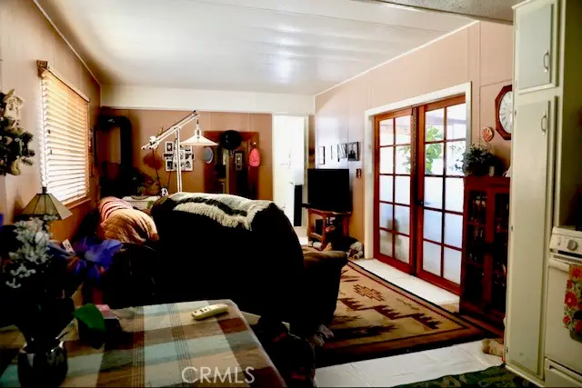 7484 Kickapoo Trl #9, Yucca Valley, CA 92284 - #2