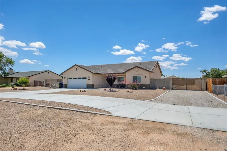 13178 Setancket, Apple Valley, CA 92308 - #3