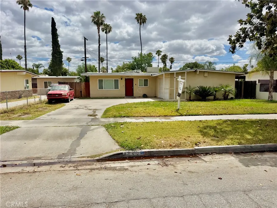 6688 Phoenix, Riverside, CA 92504 - #2