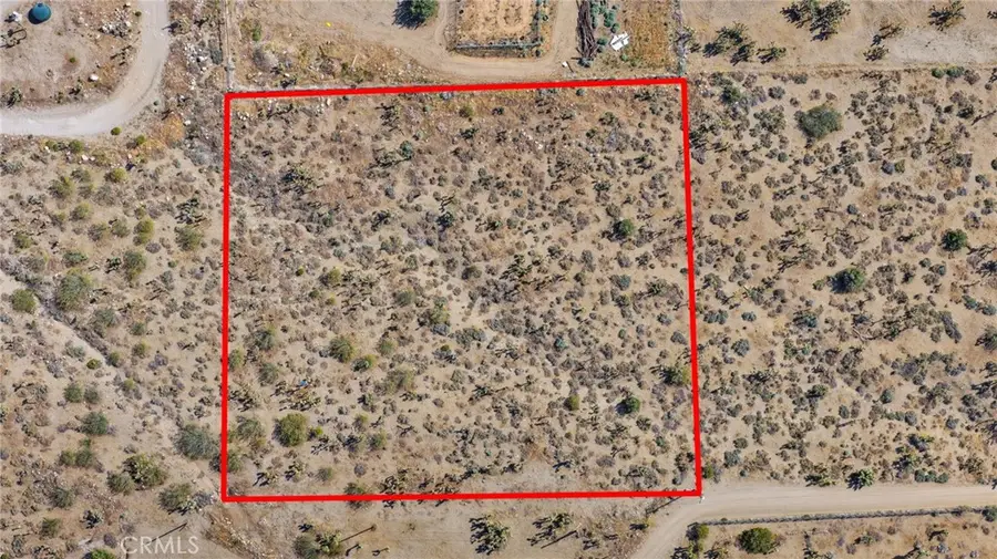 3 Lamprey Road, Apple Valley, CA 92308 - #3
