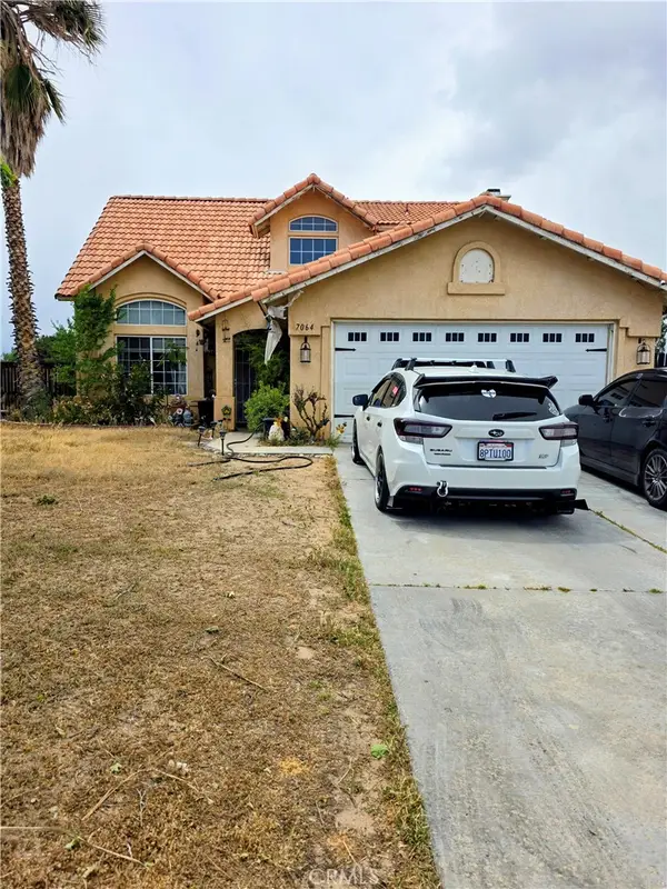 7064 11th Avenue, Hesperia, CA 92345