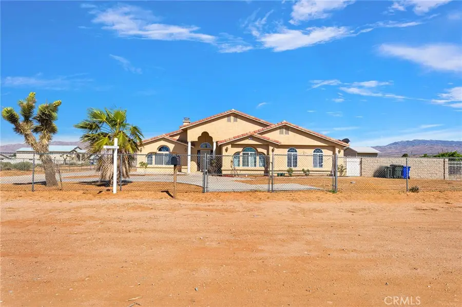 11331 Pasco Rd, Apple Valley, CA 92308 - #2