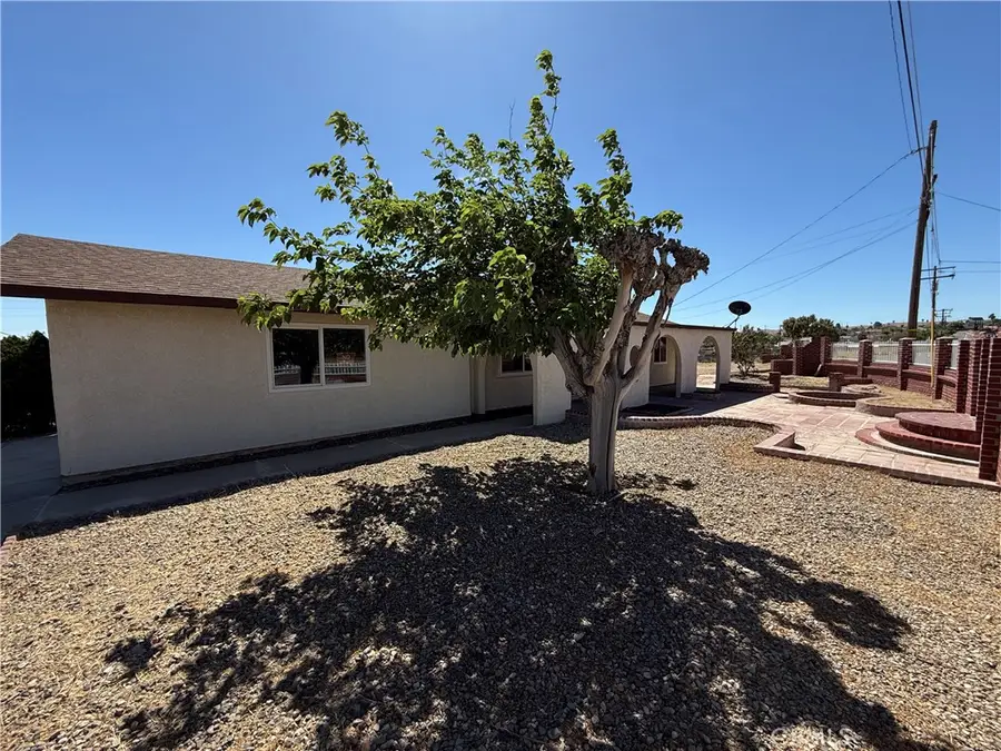 1011 Manzanita, Barstow, CA 92311 - #2