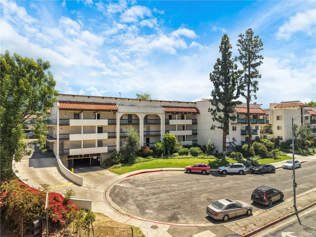 5460 White Oak #B103, Encino, CA 91316 - #1