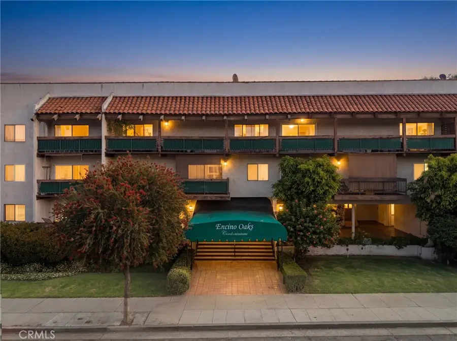 5460 White Oak #B103, Encino, CA 91316 - #3