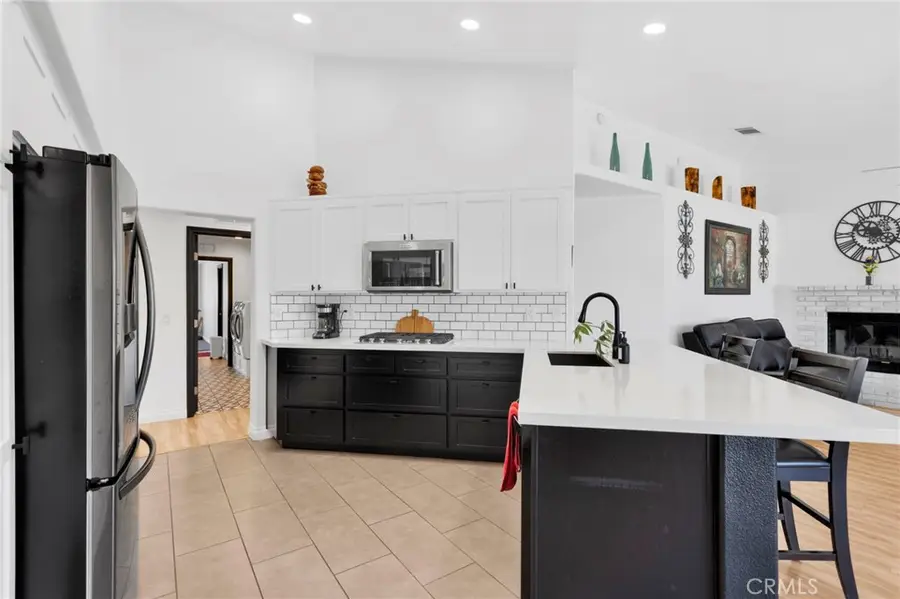 12784 Skyline Ranch, Apple Valley, CA 92308 - #3