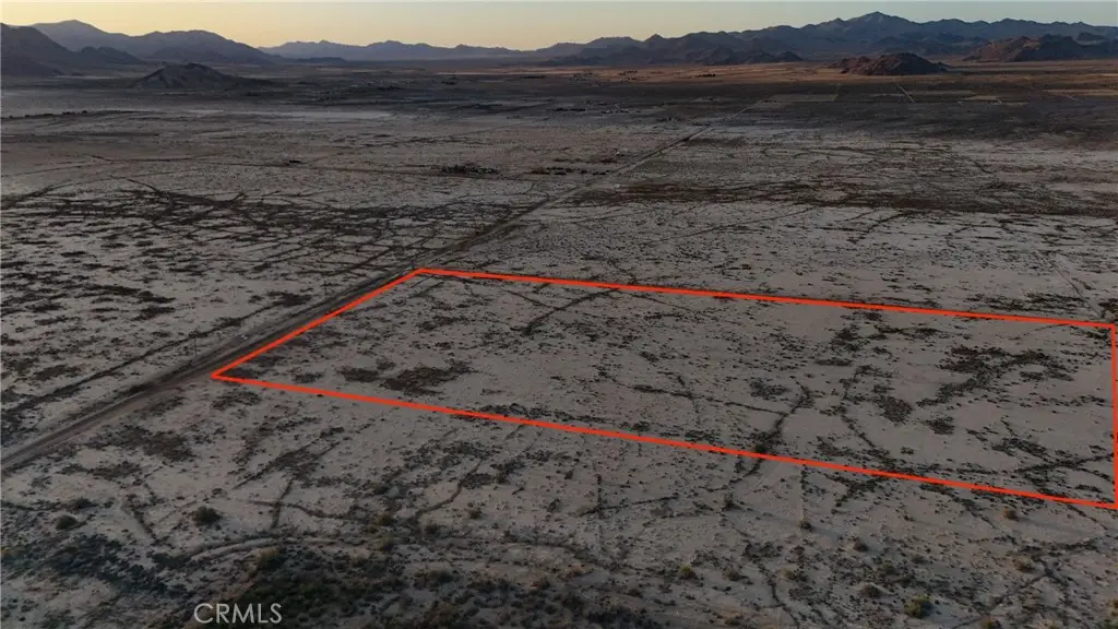 732 Locust Avenue, Lucerne Valley, CA 92356 - #1