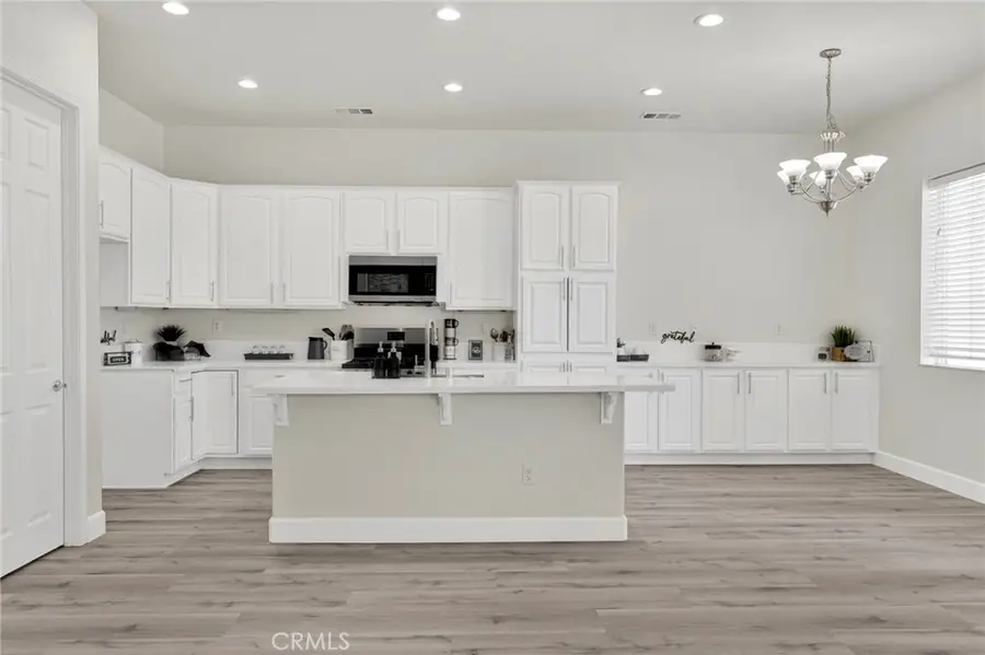 10854 Aster, Apple Valley, CA 92308 - #3