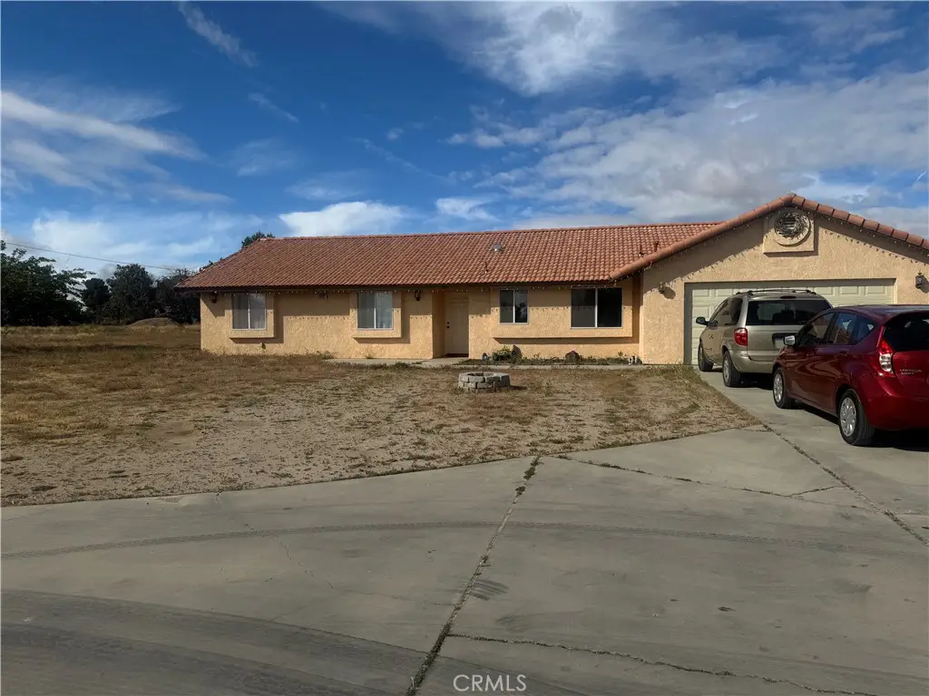 9995 Smoke Tree, Hesperia, CA 92344 - #1
