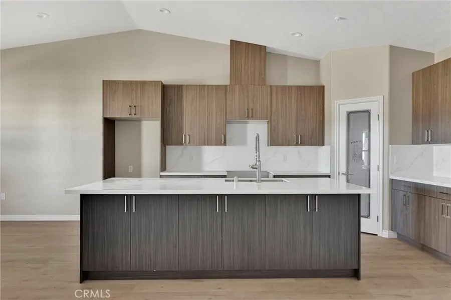 15045 Olive St, Hesperia, CA 92345 - #3