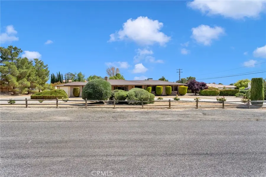 19547 Kona Road, Apple Valley, CA 92307 - #2
